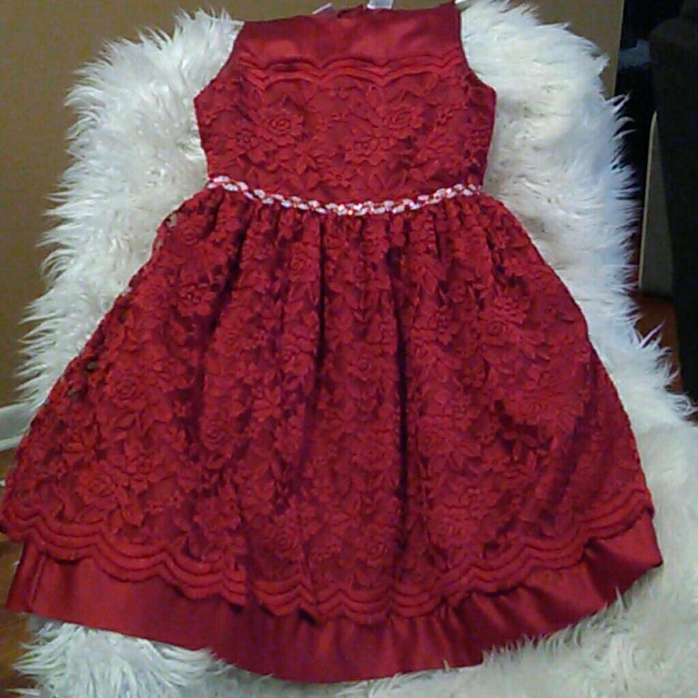 Girls dress